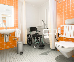 Barrierefreies Bad im Seehotel, Rheinsberg