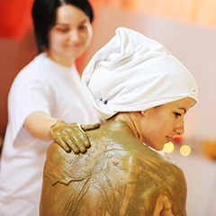 Fango kann direkt aufgetragen werden, z.B. Hotel Helios in Hévíz