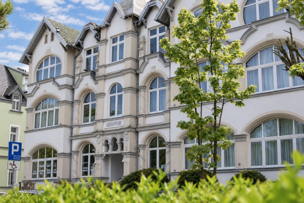 Außenansicht des Senator Kurhotels in Swinemünde