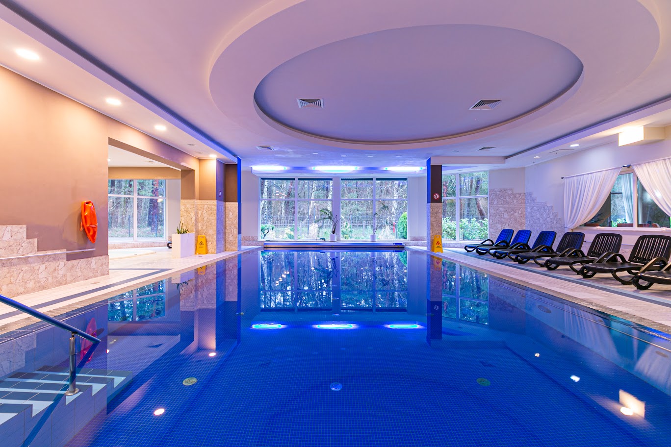Schwimmbad im Bagińscy SPA in Pobierowo
