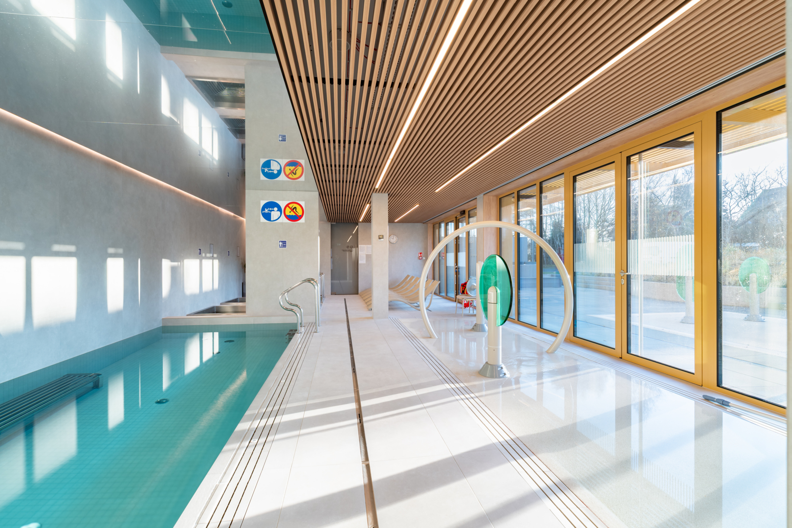 Hallenbad im Nickel Resort & Wellnest in Grzybowo